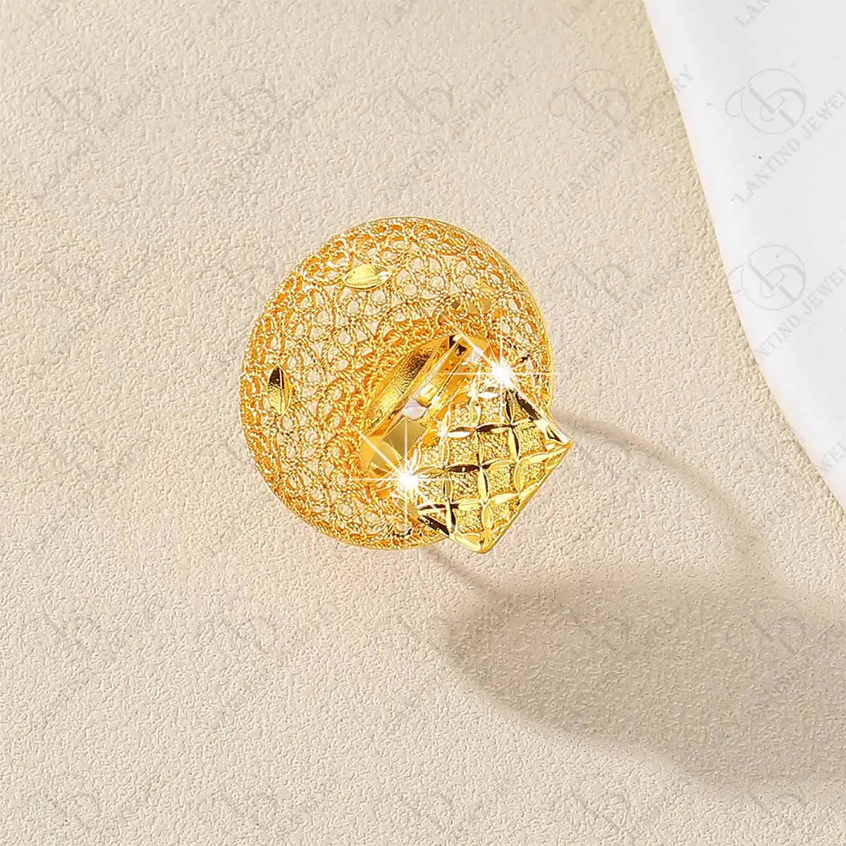 Floral Necklace & Earrings Set – Elegant Women Jewelry Gift Set UAE